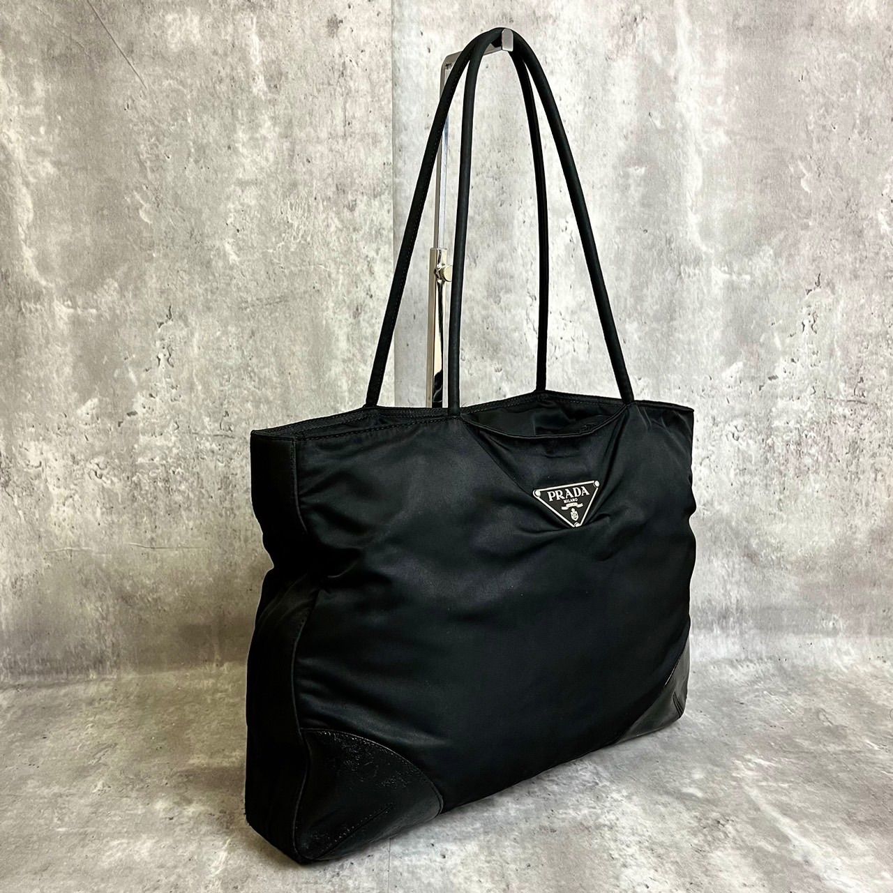 ✨良品✨ PRADA プラダ トートバッグ ハンドバッグ 三角ロゴ  