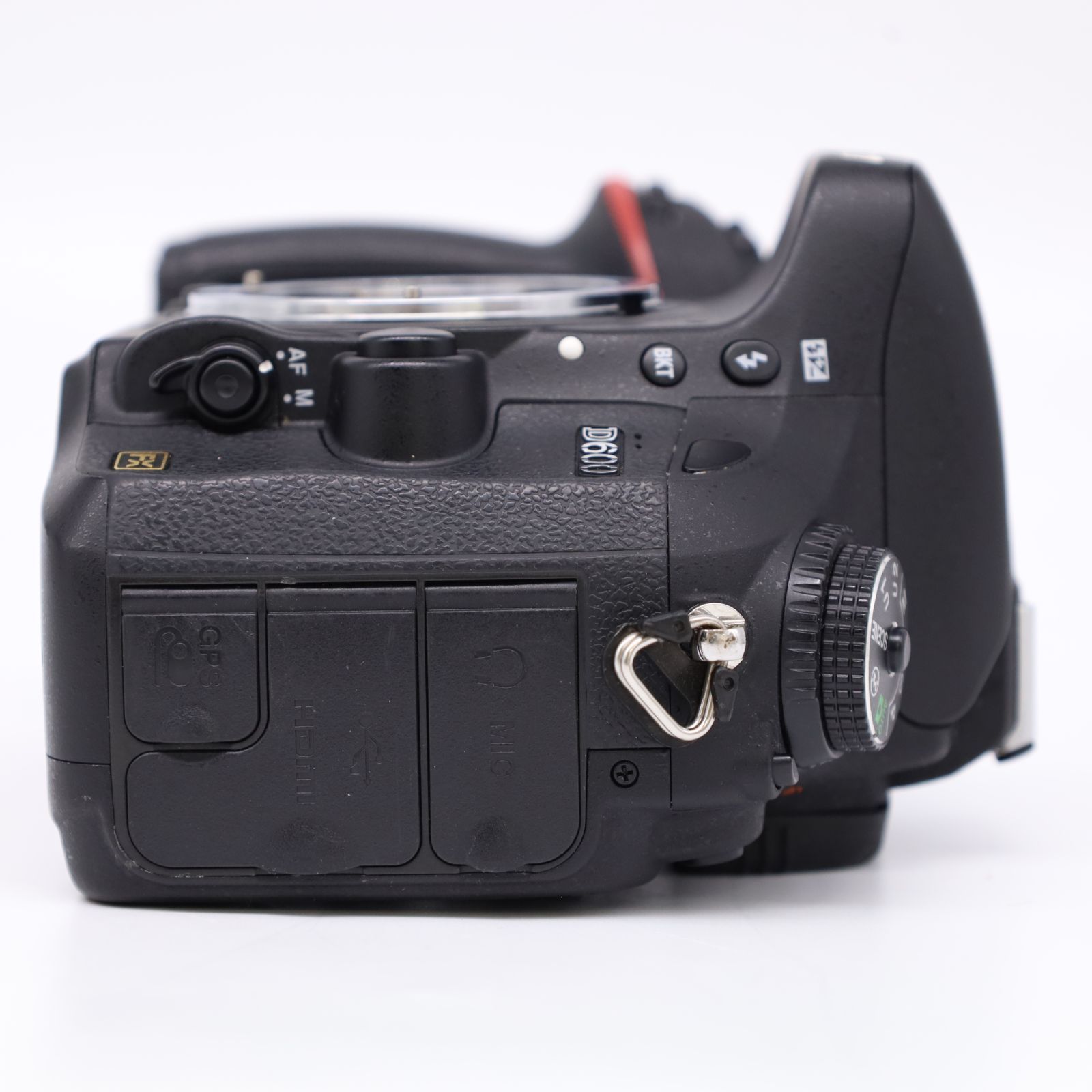 22456ショット！新品級 ☆ Nikon D600 ボディー デジタル一眼レフ