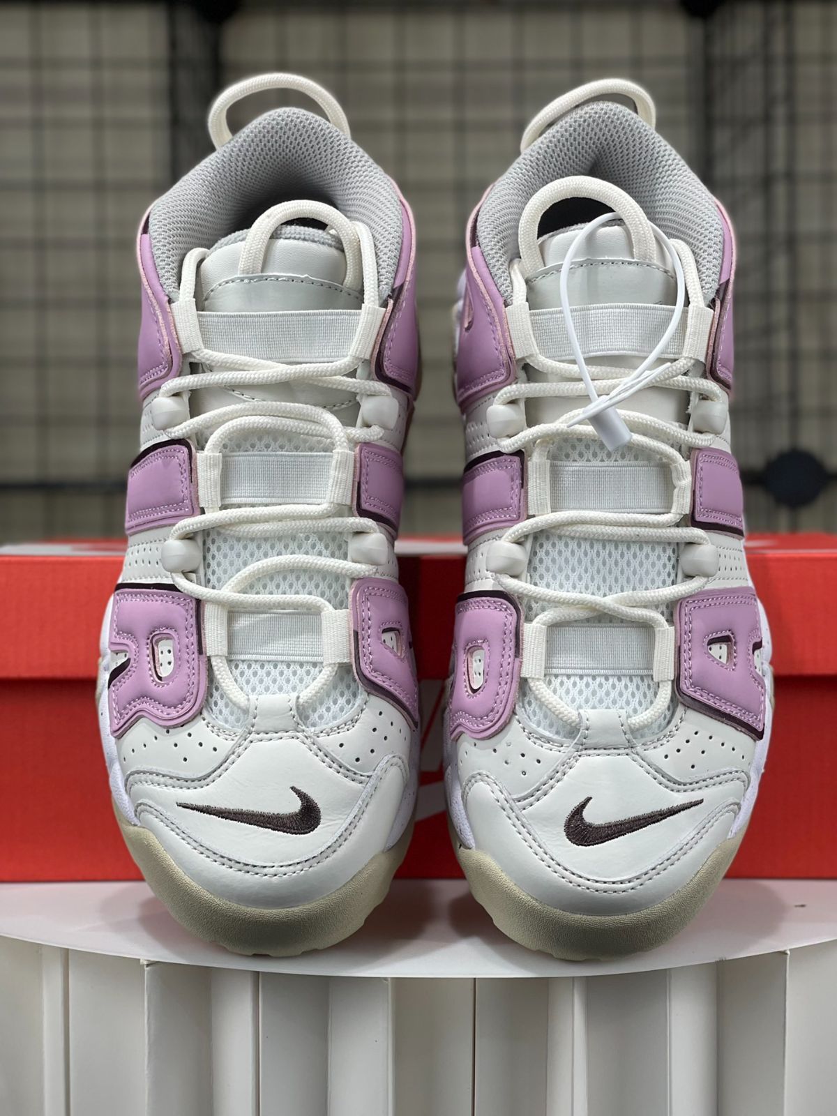 新品 Nike Air More Uptempo “Phantom (GS)“ DM1023-001 ナイキ エアモア アップテンポ “ファントム/アイアン/オアー  ホワイト“ - メルカリ