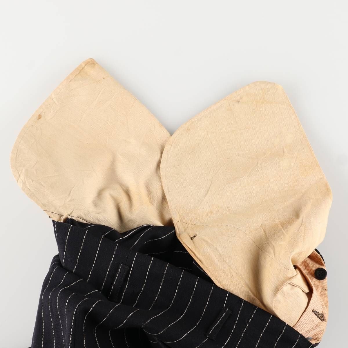 スラックスパンツ