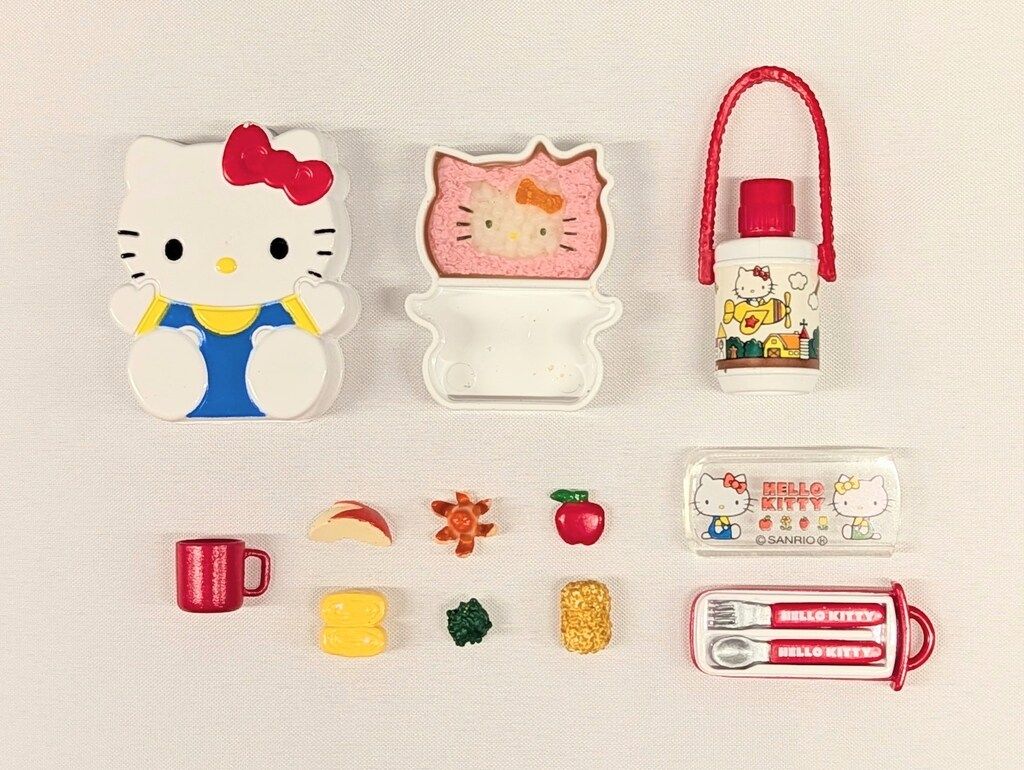 リーメント ハローキティおうちごはん 2.ママの手作りおべんとう