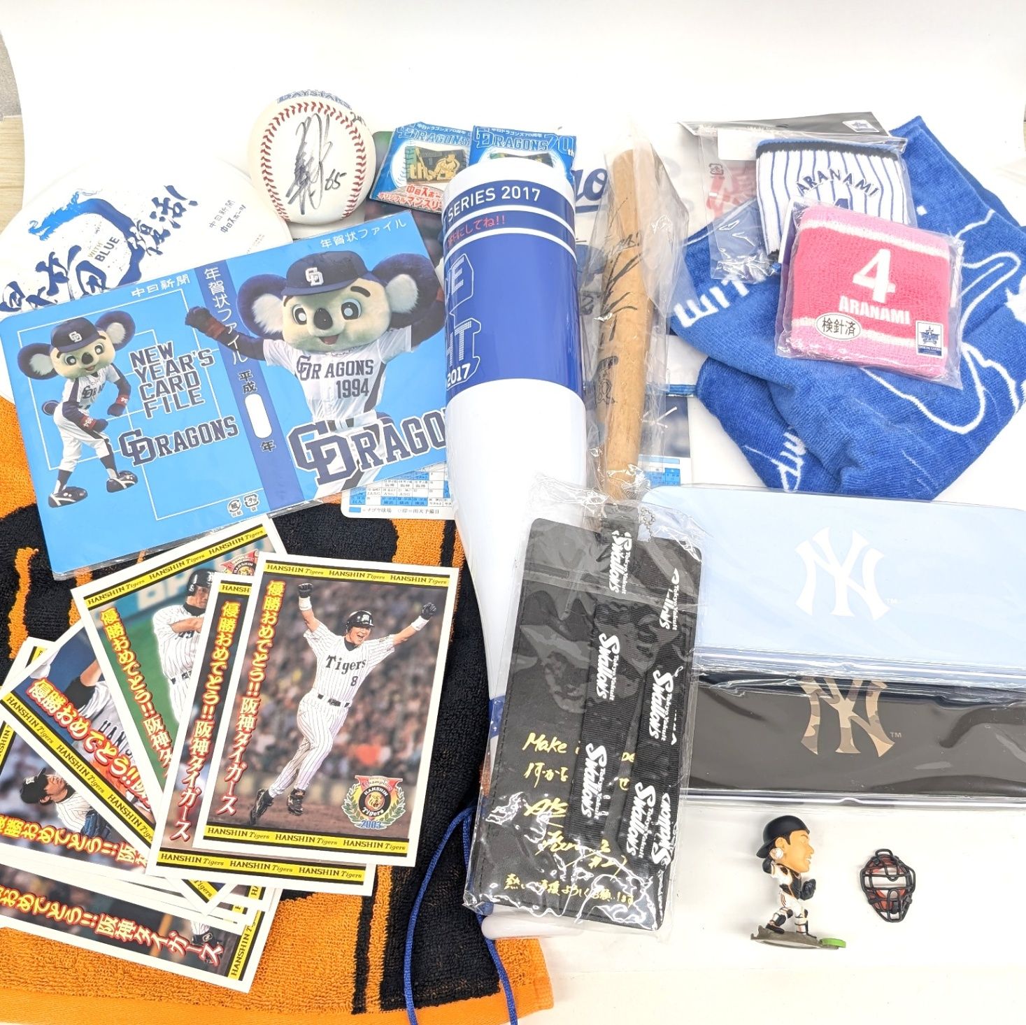 プロ野球 応援グッズ サインボールあり 希少 レア 記念品 プロ野球 応援グッズ サインボールあり 希少 レア 記念品 - メルカリ