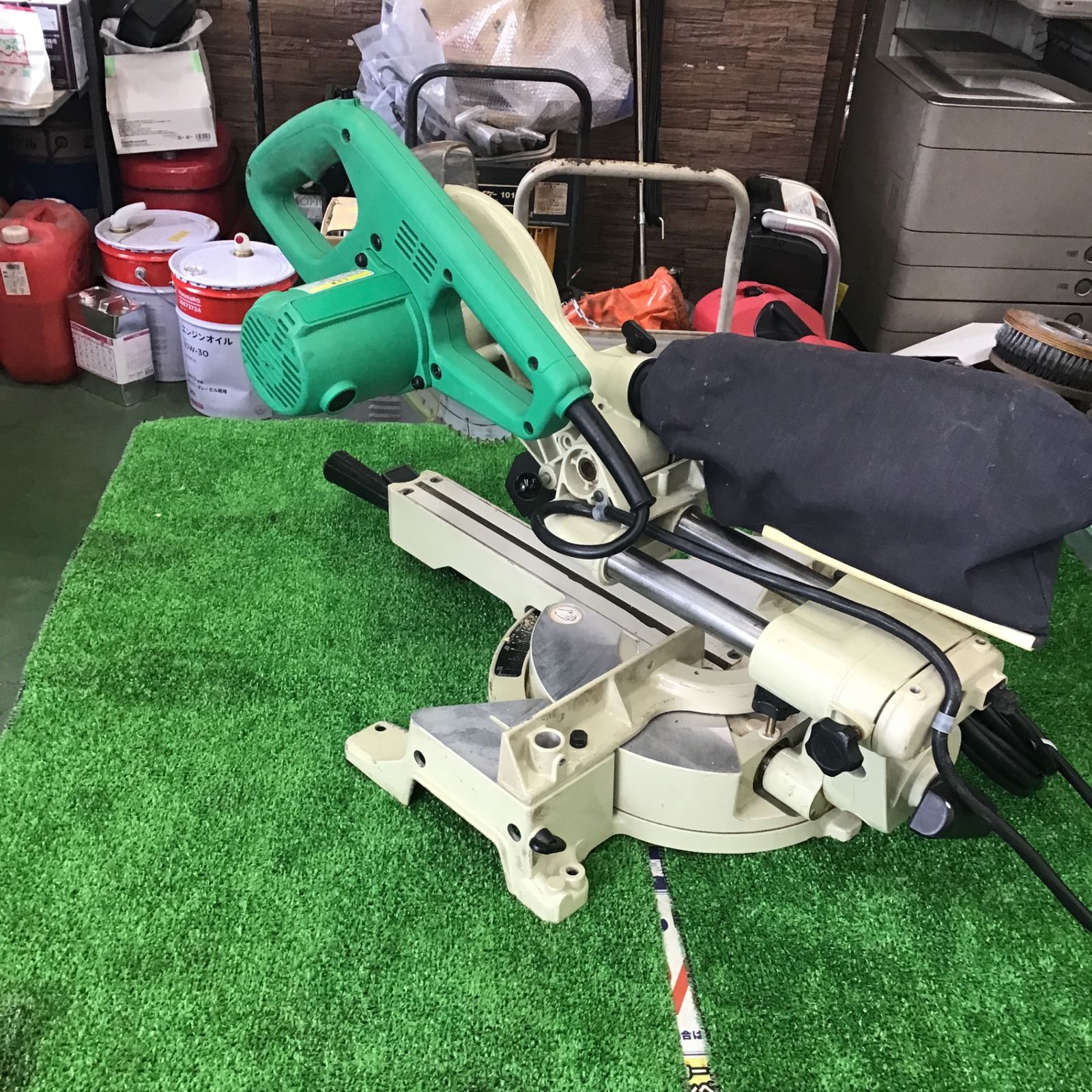 ○マキタ(makita) スライドマルノコ AC100V のこ刃径190mm M244【桶川店】 - メルカリ