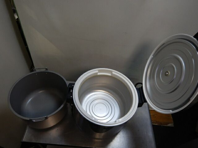 2016年製 タイガー ストア 電子 保温 ジャー ステンレス JHC-720A 100V