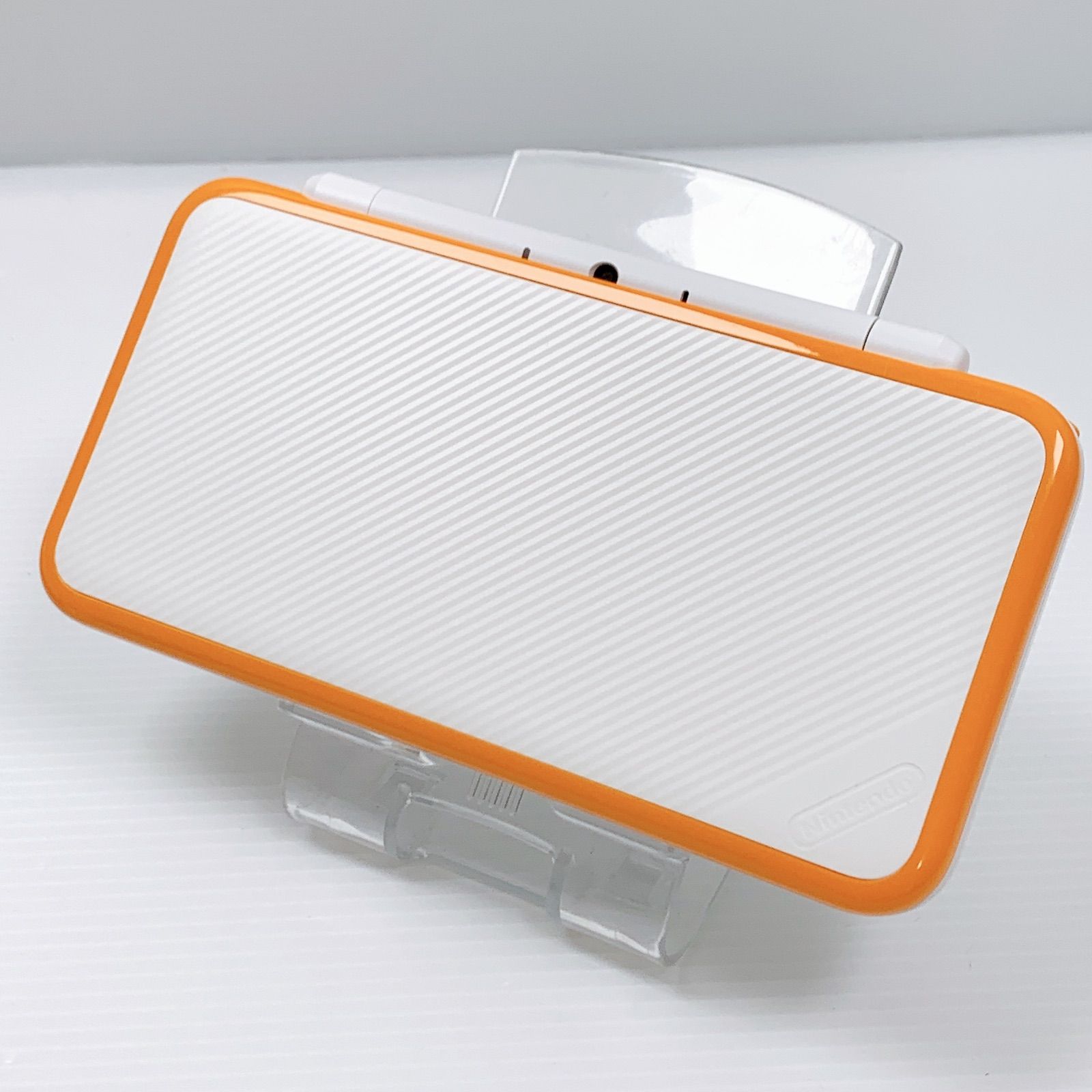 Newニンテンドー2DS LL ホワイト×オレンジ 買う