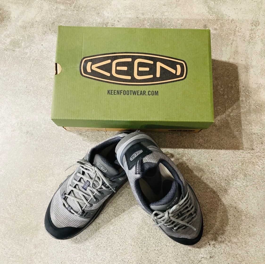 新品未使用！】レディース シューズ KEEN キーン テラドーラ 23.5