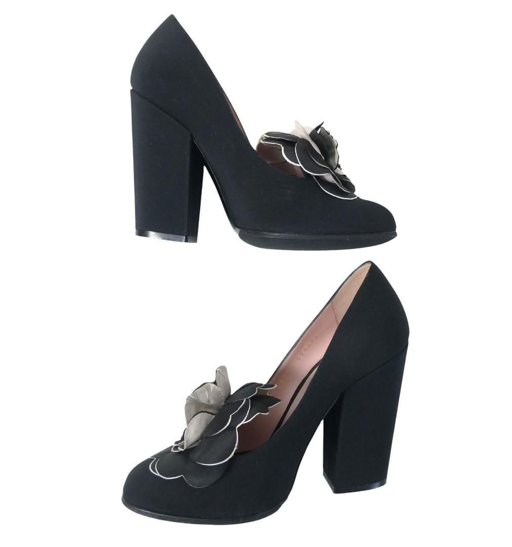 極美品 CHANEL シャネル サイズ34.5 約21.5㎝ カメリア 装飾 サテン