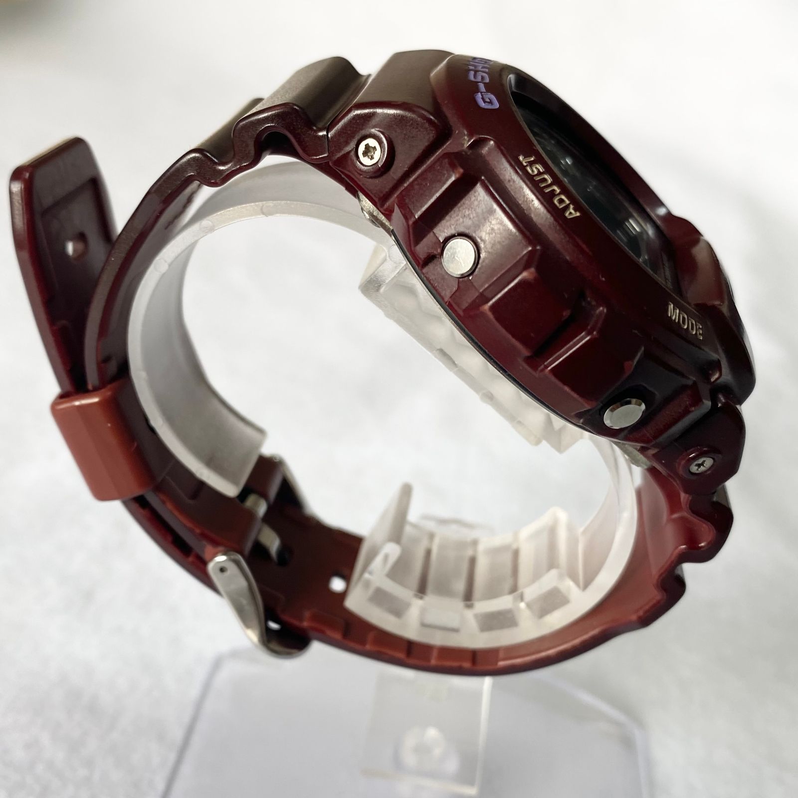 稀少✨ G-SHOCKは　クレイジーカラー　ボルドー　DW-6900SB 三つ目 稀少✨ G-SHOCKは クレイジーカラー ボルドー DW-6900SB 三つ目
