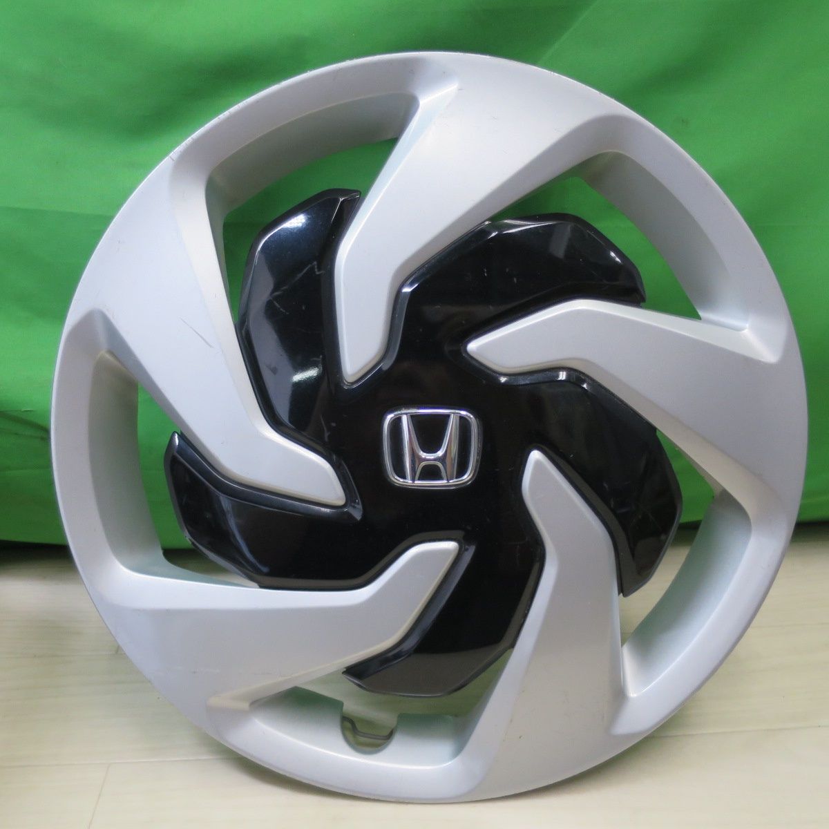 4枚価格 ホンダ