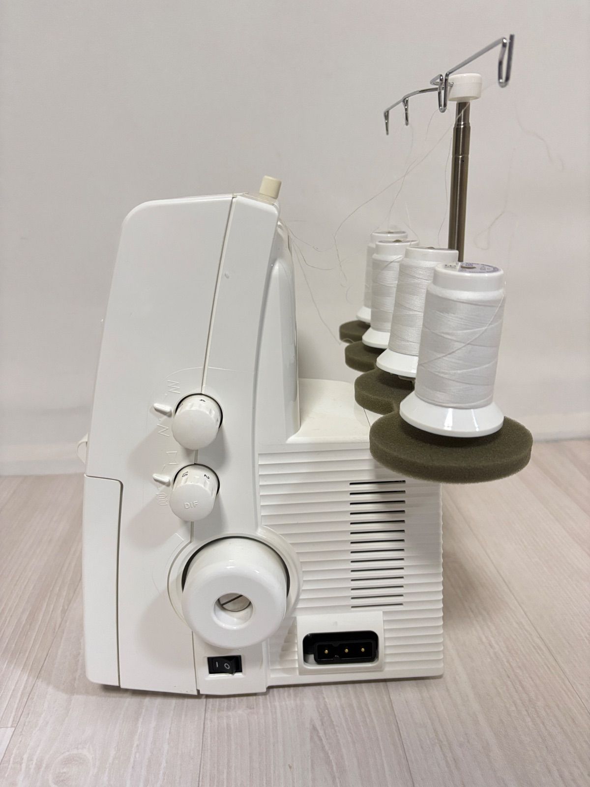 ロックミシン オーバーロック