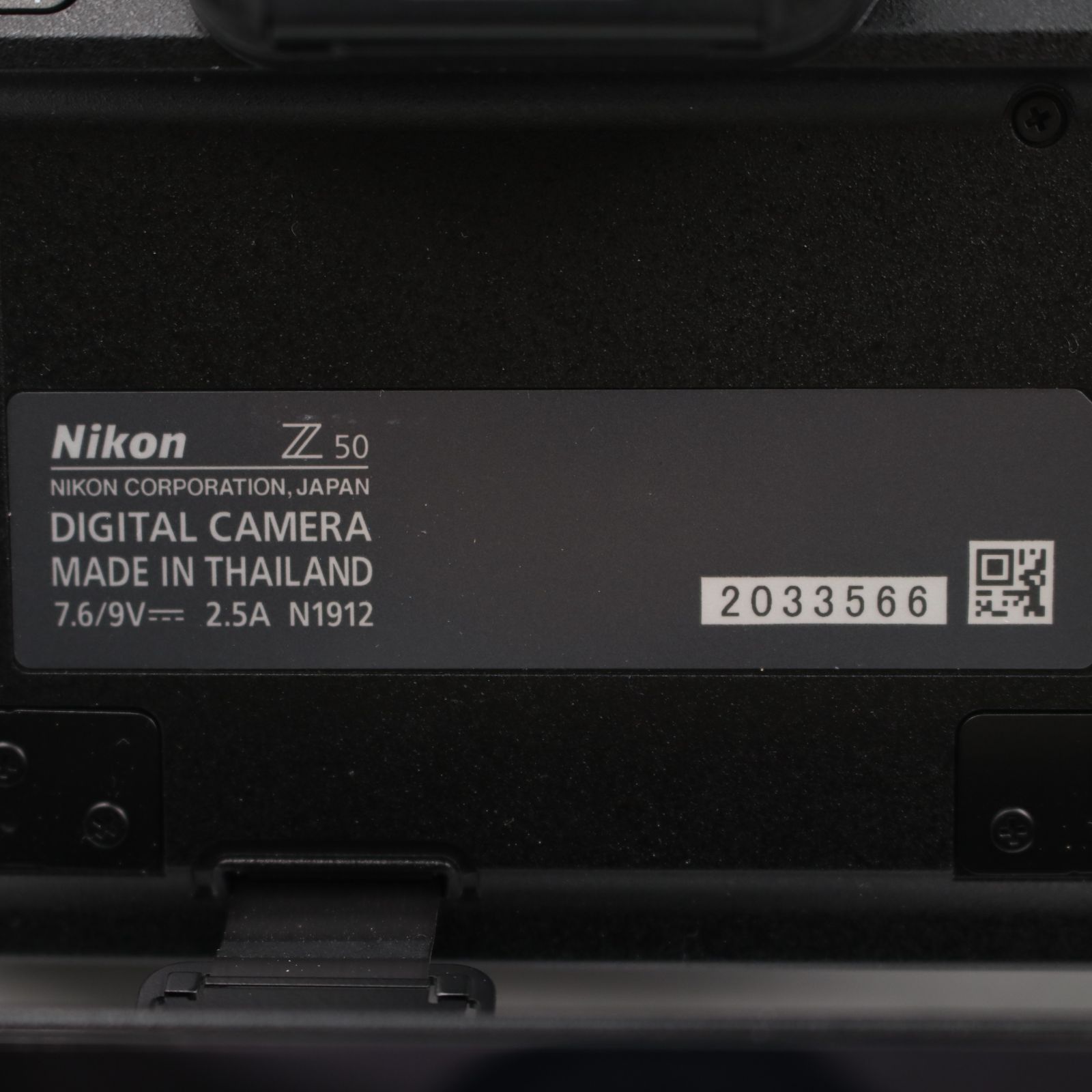 ミラーレス一眼カメラ ニコン