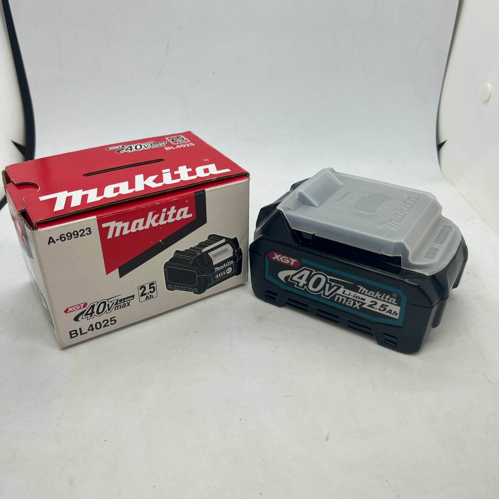 未使用品】makita マキタ 40v 2.5Ahリチウムイオンバッテリー BL4025 ☆インボイス付領収証発行可能☆ - メルカリ