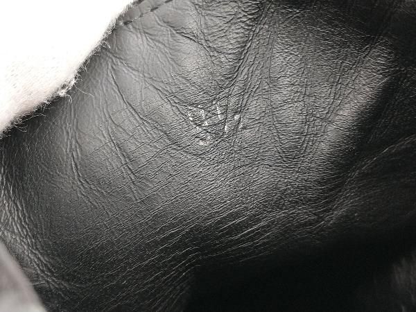 TOD’S トッズ