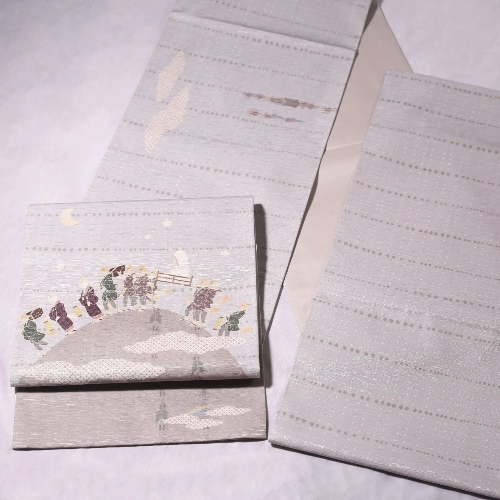 *. 再入荷 .* 新品・未使用 WAKKA 正絹 京袋帯【狐の嫁入り／グレー】お仕立て上がり 着物 帯 カジュアル 一重太鼓 OB-33 再入荷 .* 新品・未使用 WAKKA 正絹 京袋帯【狐の嫁入り／グレー】お
