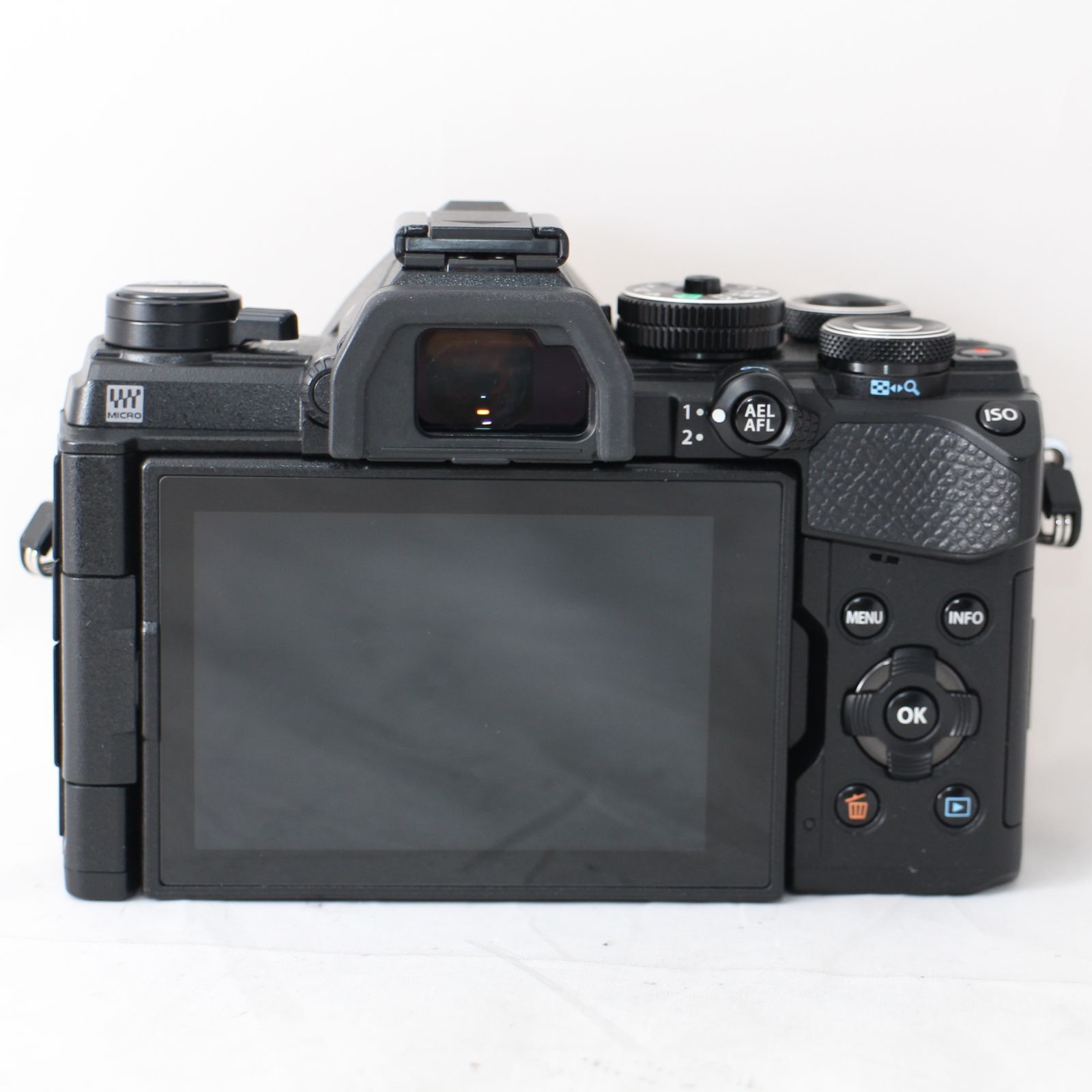 ☆新品級・ショット数5213☆ OM SYSTEM オリンパス OM-5 ボディ ☆新品級・ショット数5213☆ OM SYSTEM オリンパス OM-5 ボディ