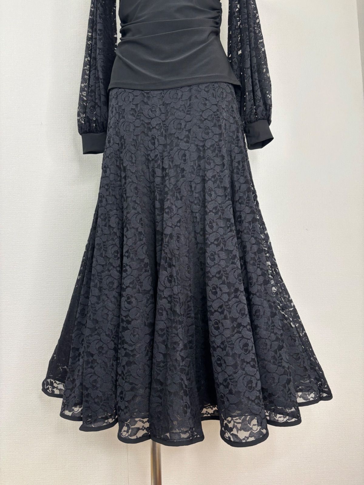 新品》【特価】社交ダンス ブラック レース パフスリーブ