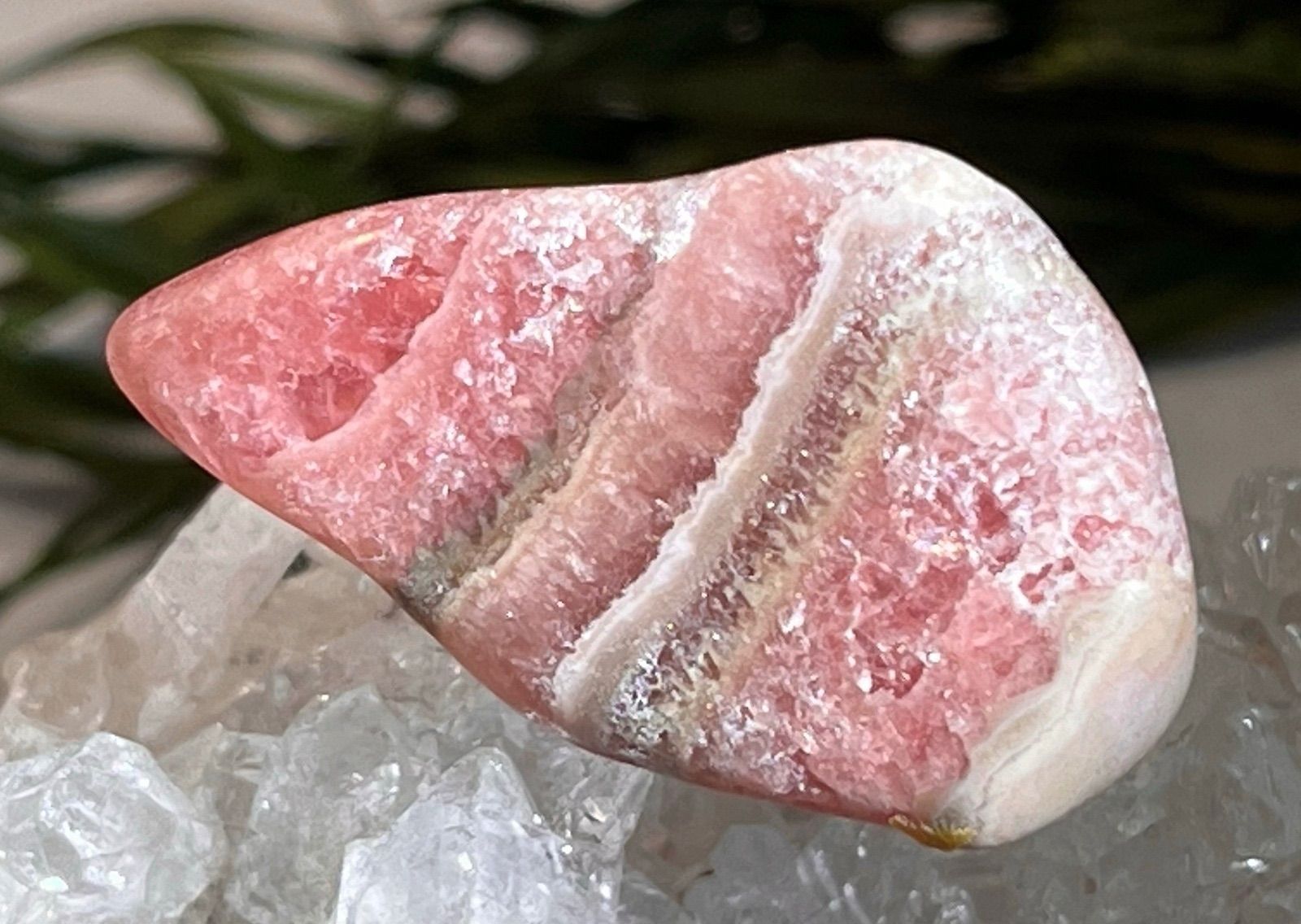 情熱の石໒꒱ ラズベリーインカローズ 原石 タンブル - メルカリ