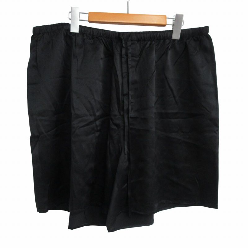 Dolce & Gabbana 最新作 パジャマ ナイトウェア 黒 シルク100％ Dolce & Gabbana 最新作 パジャマ ナイトウェア 黒 シルク100％