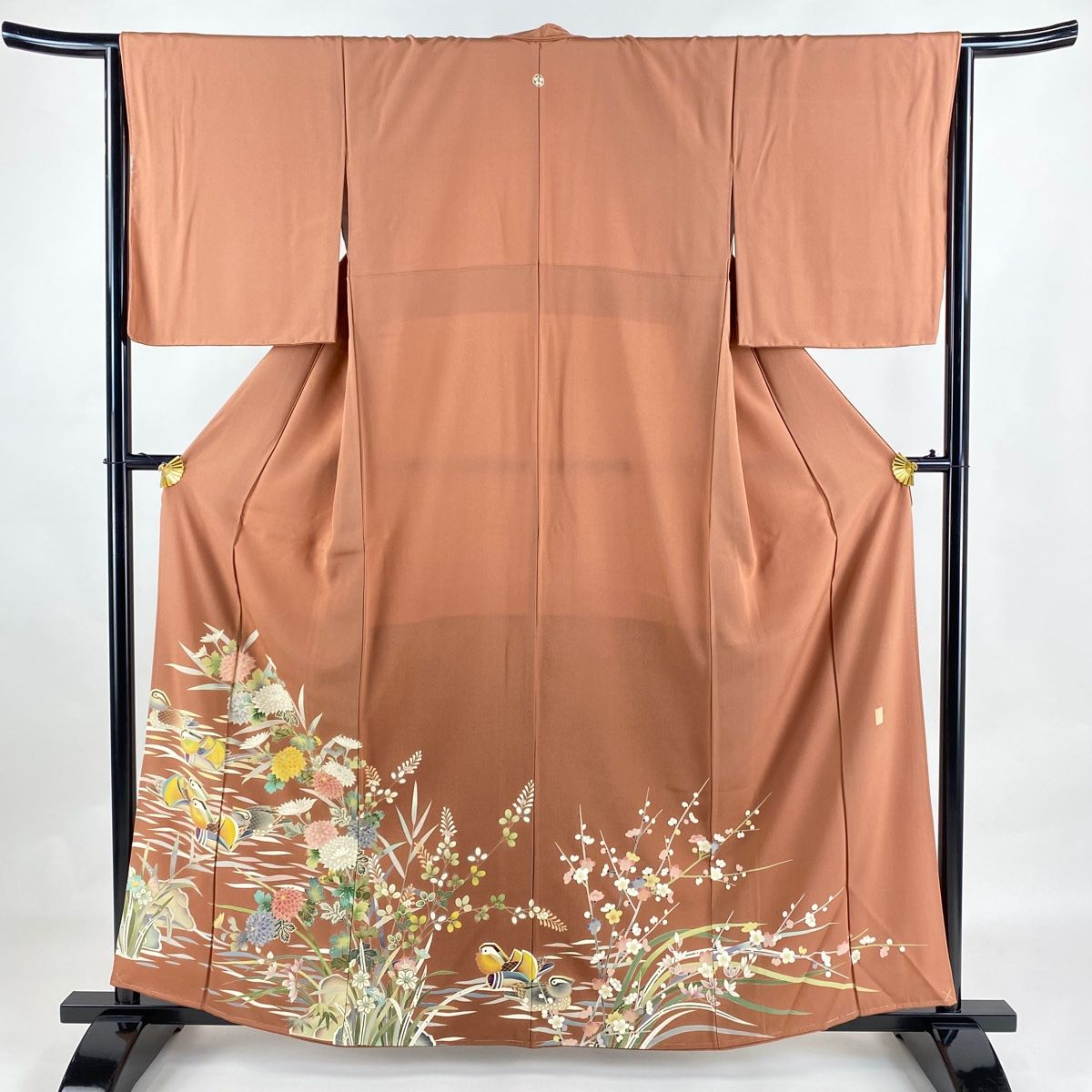 色留袖 身丈160.5cm 裄丈65.5cm M 袷 落款 鴛鴦 菊 薄オレンジ 正絹 秀品 一つ紋