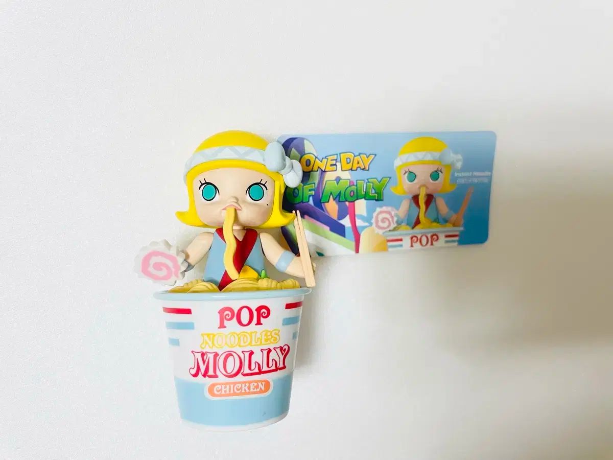 POP MART (ポップマート ) MOLLY シークレット