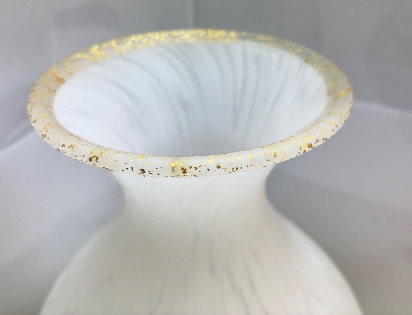 ◇IWATA 岩田ガラス 吹きガラス花瓶 - メルカリ