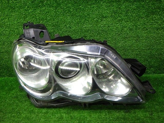 綺麗　トヨタ　GRX120/125　マークX　前期　右ヘッドライト　HID　22-330　6　バラスト、レベ付き　241019102