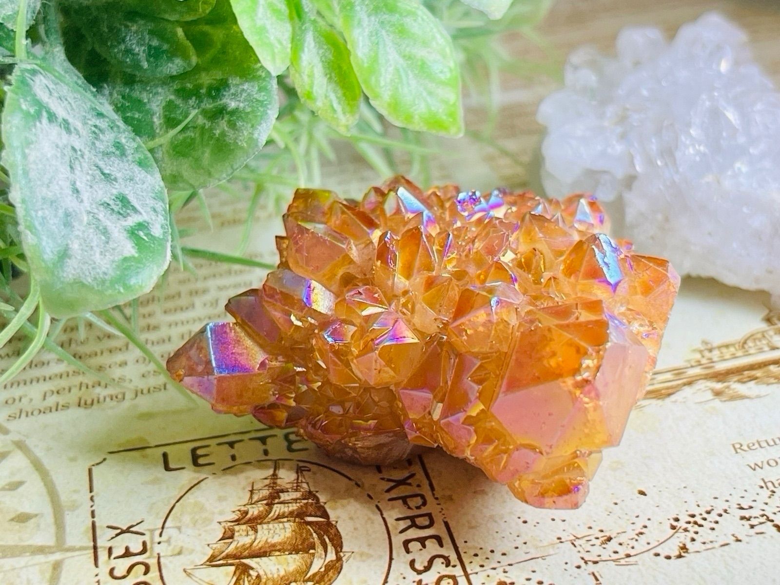 七色の夢໒꒱✨　オレンジ　オーラ　水晶　ラフストーン　原石　クラスター 七色の夢໒꒱✨ オレンジ オーラ 水晶 ラフストーン 原石