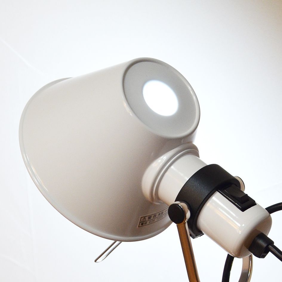 LED電球30W相当昼白色付