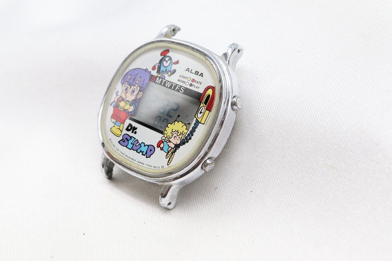 W260-56 超 動作品 電池交換済 SEIKO ALBA セイコー アルバ Dr.スランプ アラレちゃん デジタル 腕時計 フェイスのみ Y753-4030