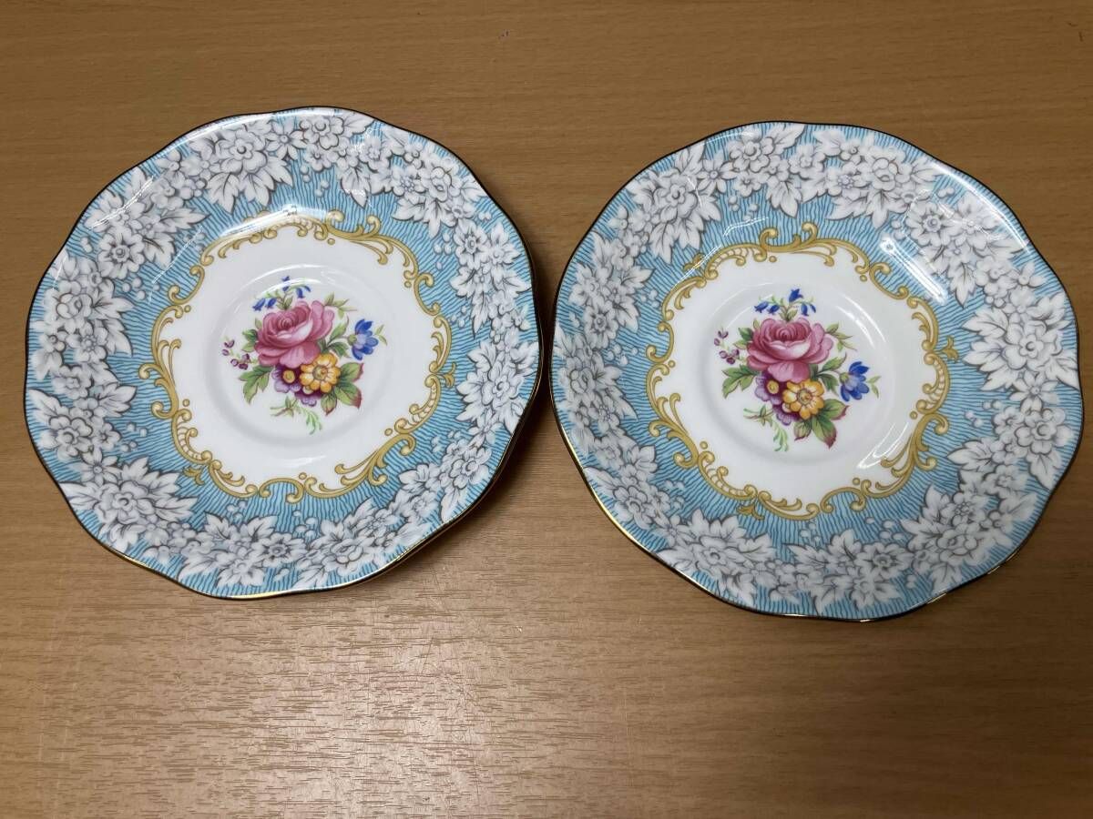ROYAL ALBERT ロイヤルアルバート エンチャントメント ペア カップ&ソーサー