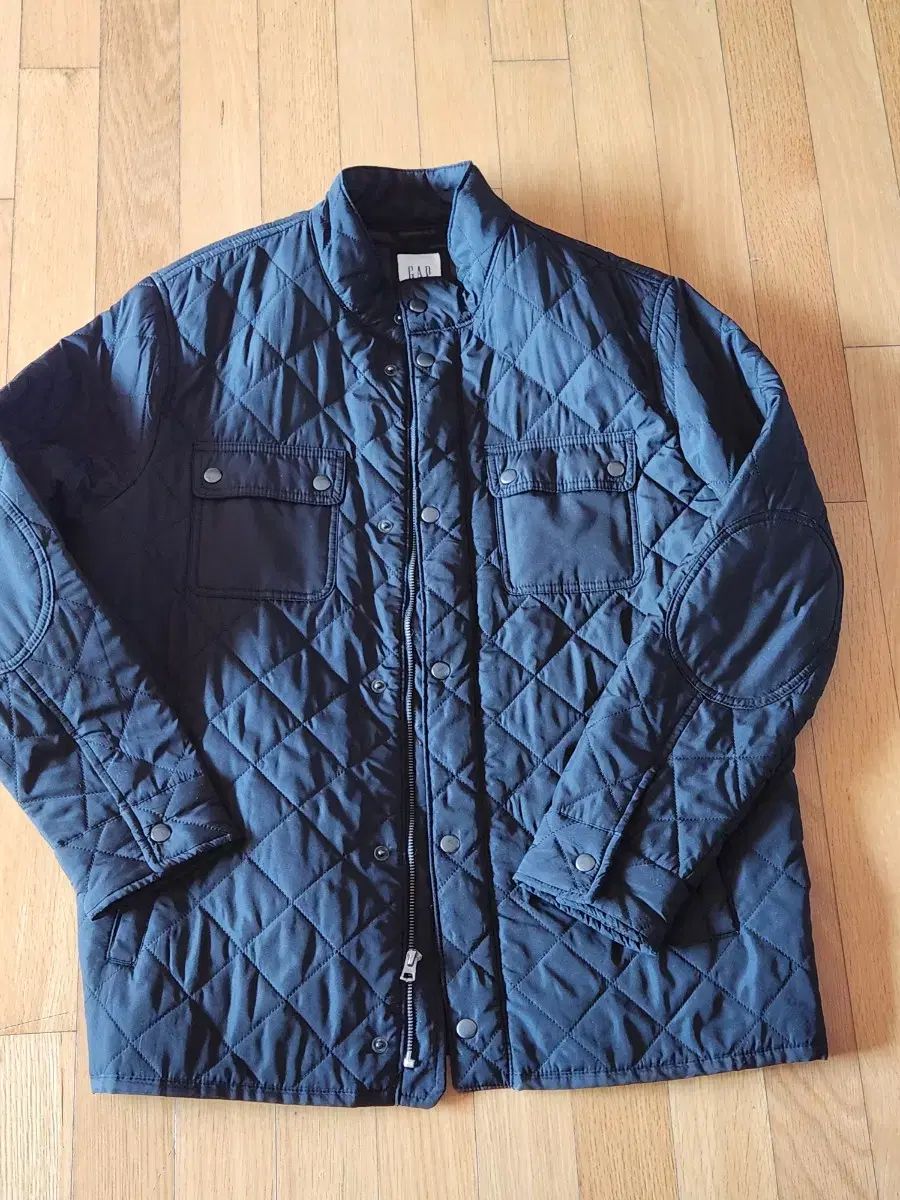 GAP(ギャップ) キルティング ジャケット L サイズ 出品