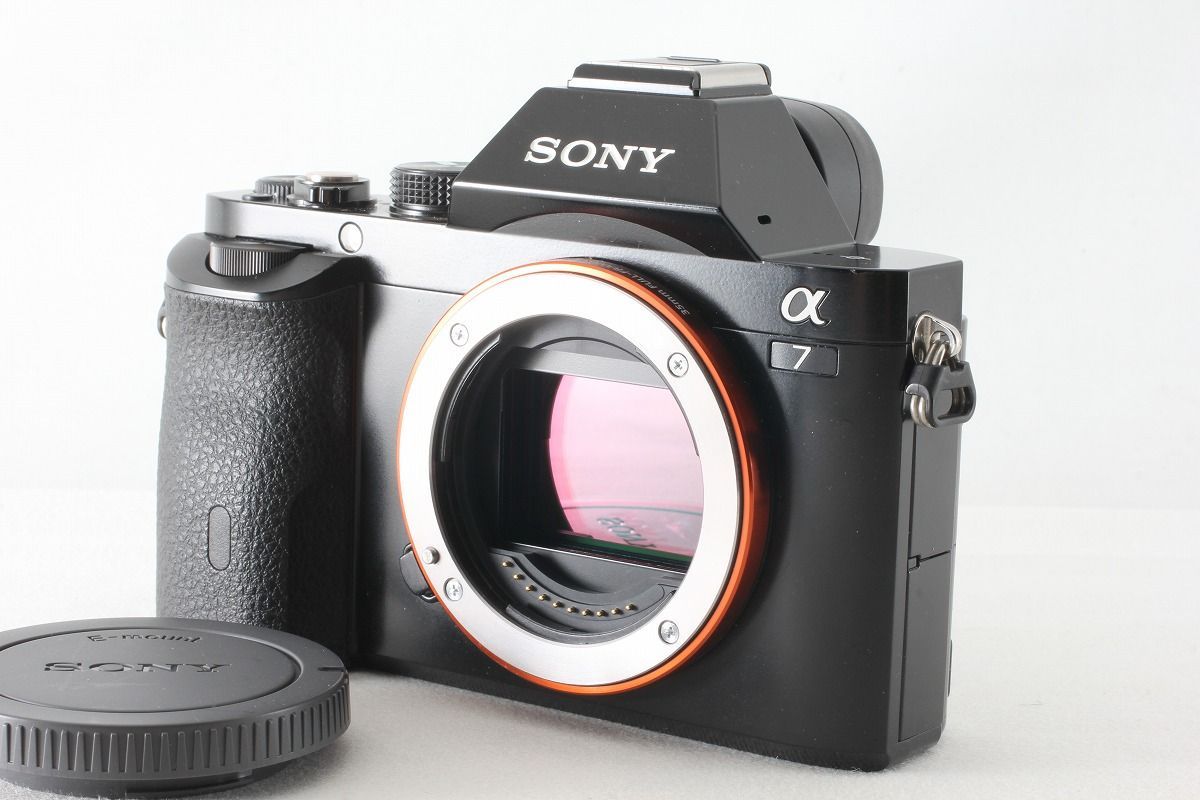 ◆訳あり◆ソニー Sony α 7 ILCE-7 ボディ ブラック 僅か2908ショット ストラップ付 48639