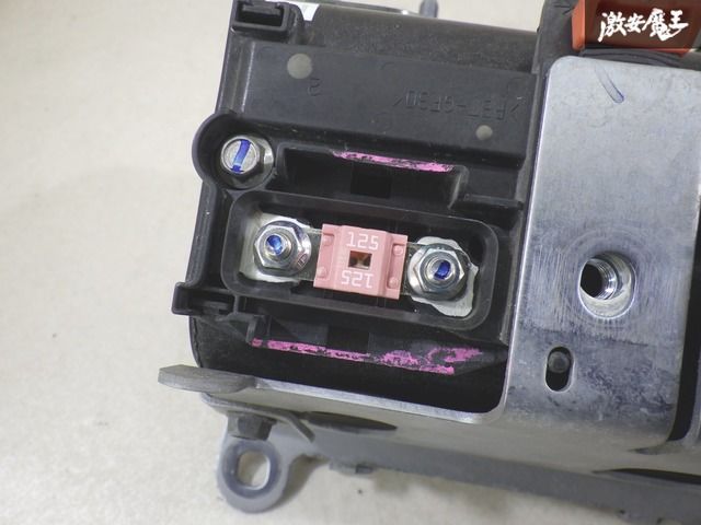 アテンザ　純正キャパシタ　GJ2FP 実働外し】 マツダ 純正 GJ2FW アテンザ サブバッテリー