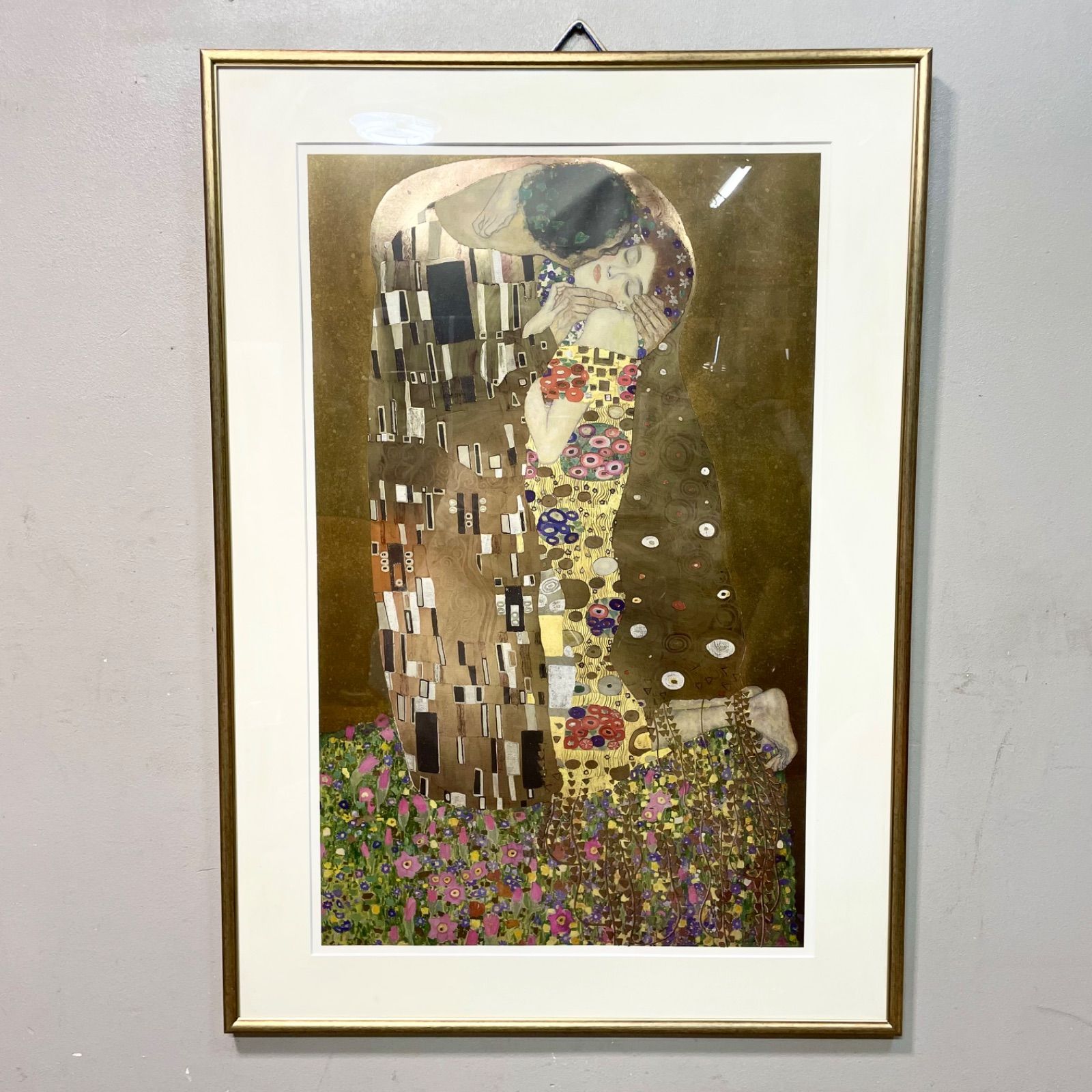 ♭ グスタフ・クリムト 「キッス(接吻)」額 W74cm×D2cm×H105cm