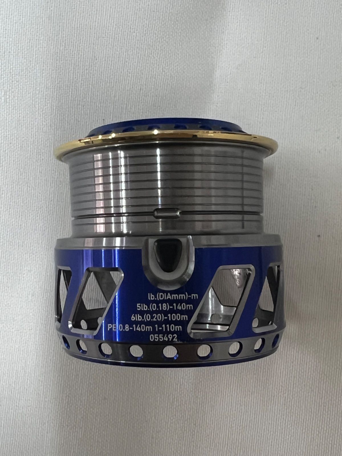 DAIWA ダイワ RCS2506スプール 青 超美品 絶版モデル DAIWA RCSエアスプール2506ブルー ダイワ 青(ダイワ)｜売買