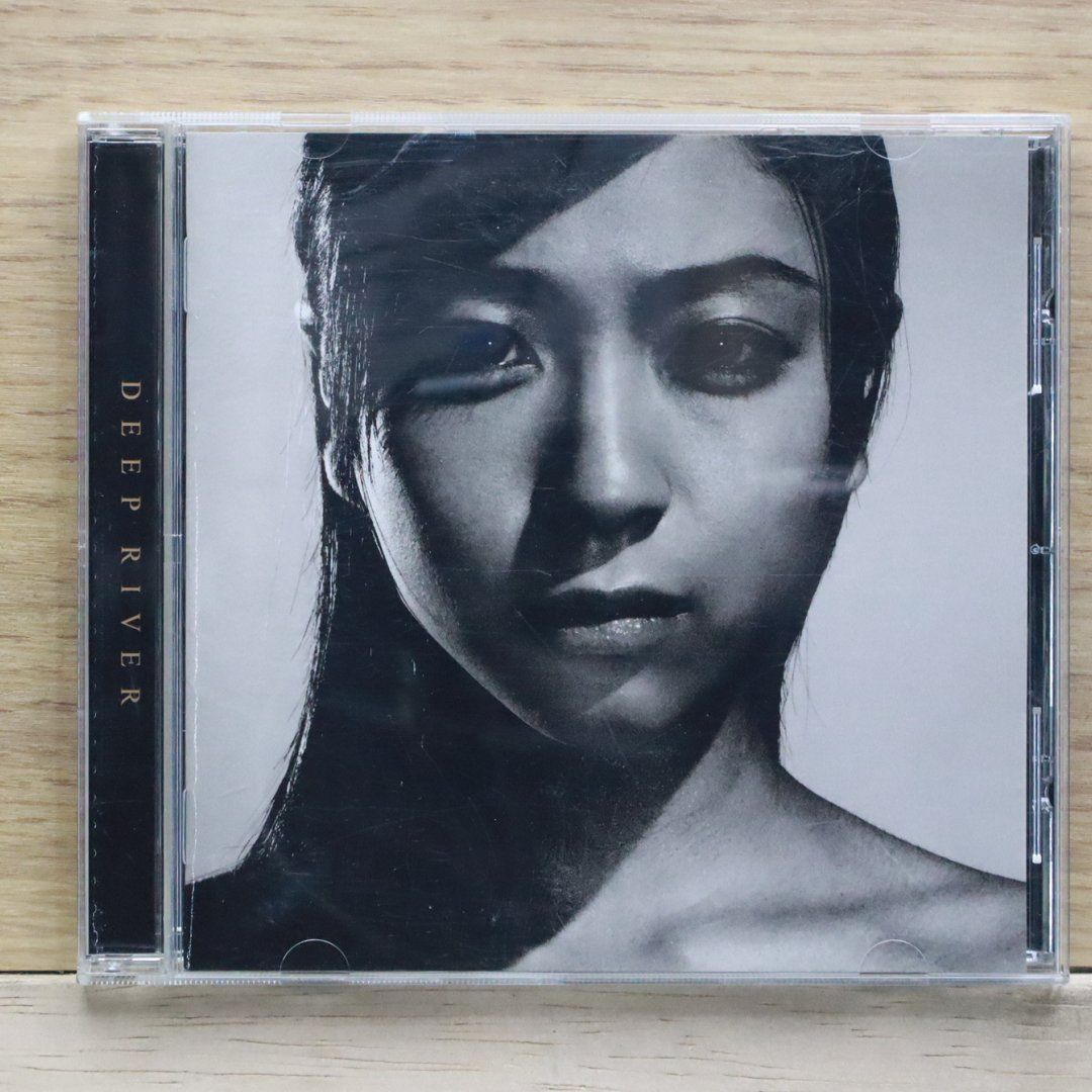 ☆ OUR FIRST TASTE OF ESCAPE [輸入盤] 国内盤CD☆宇多田ヒカル/Hikaru Utada□ Deep River 【TOCT24819