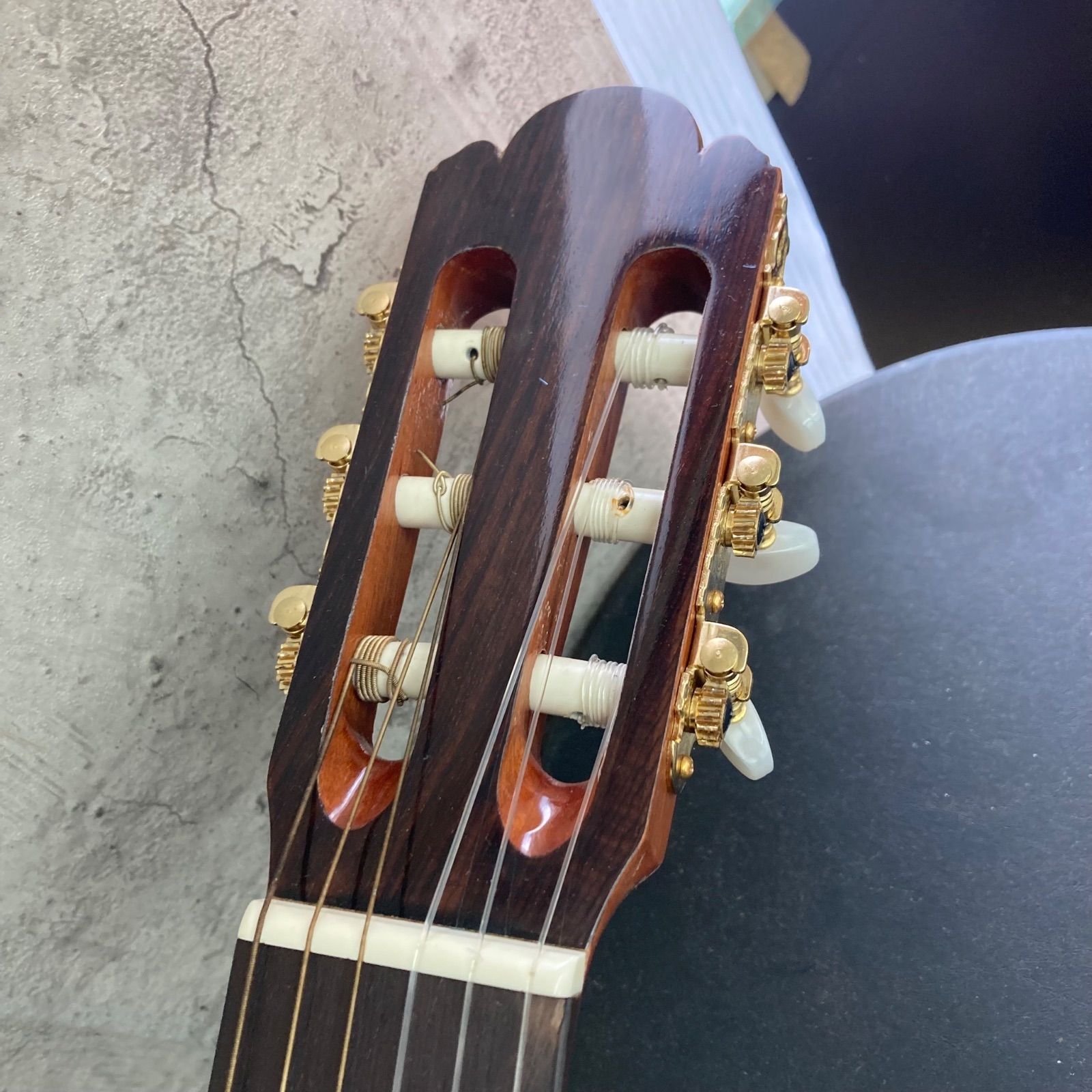 ZEN-ONクラシックギターZG-300 程度美品 - メルカリ