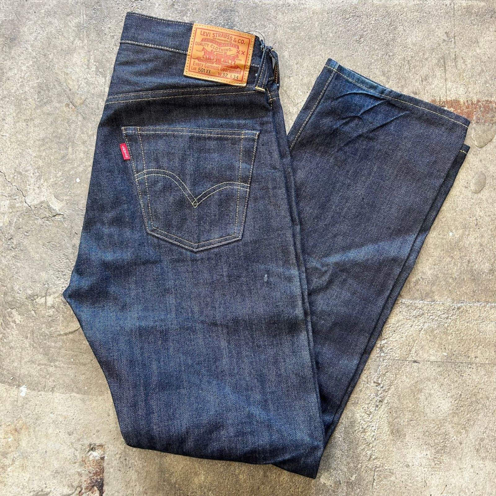 Levi's Vintage Clothing 501XX 1947 W32 PC9-47501-0224 LVC