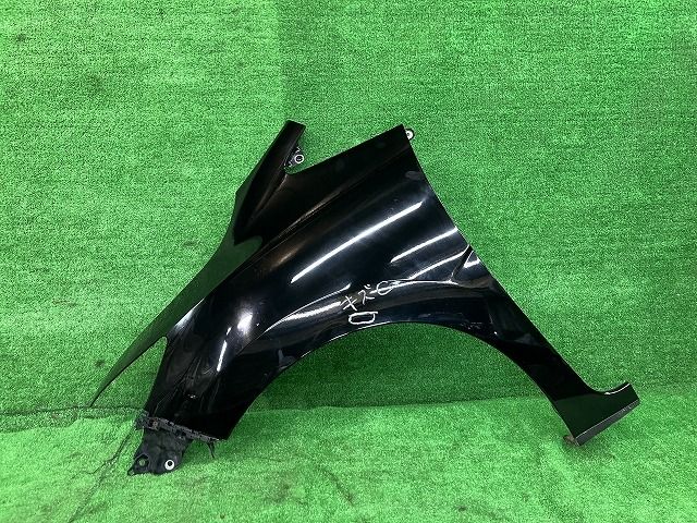 あき フィット DBA-GK4 右Fフェンダー 60211-T5A-J00ZZ (Mogee FS933