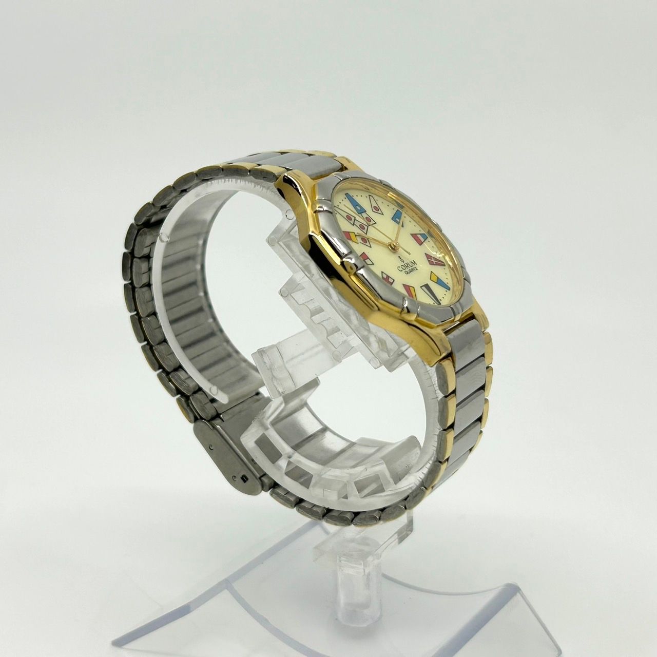 イエロー文字盤