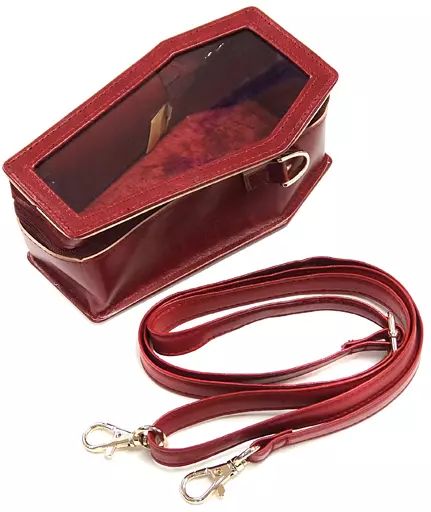 ねんどろいどどーる おでかけポーチ casket 赤 レッド 棺桶 フィギュア ねんどろいどどーる おでかけポーチ casket 赤 レッド 棺桶 フィギュア