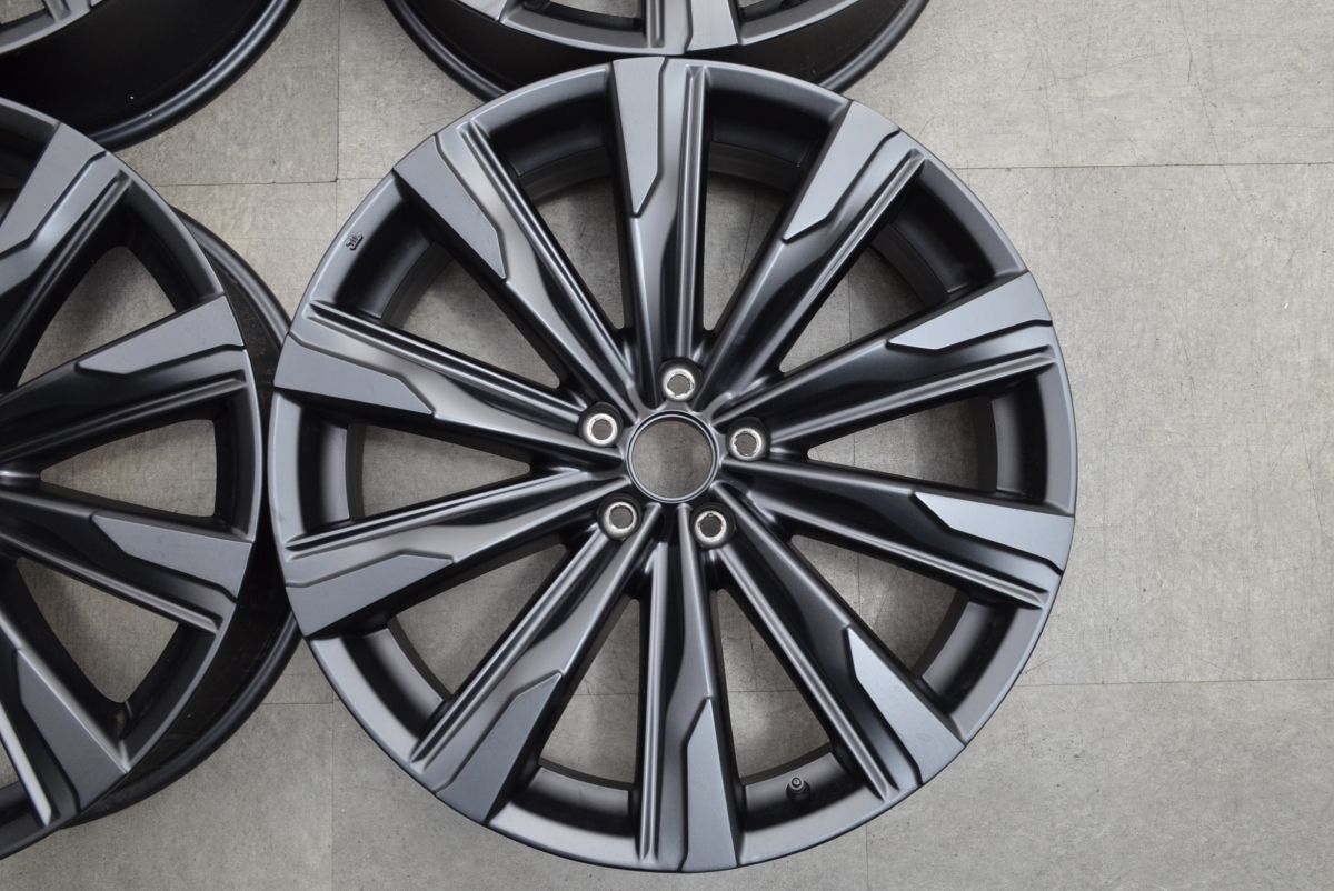 クラウンスポーツ 流用