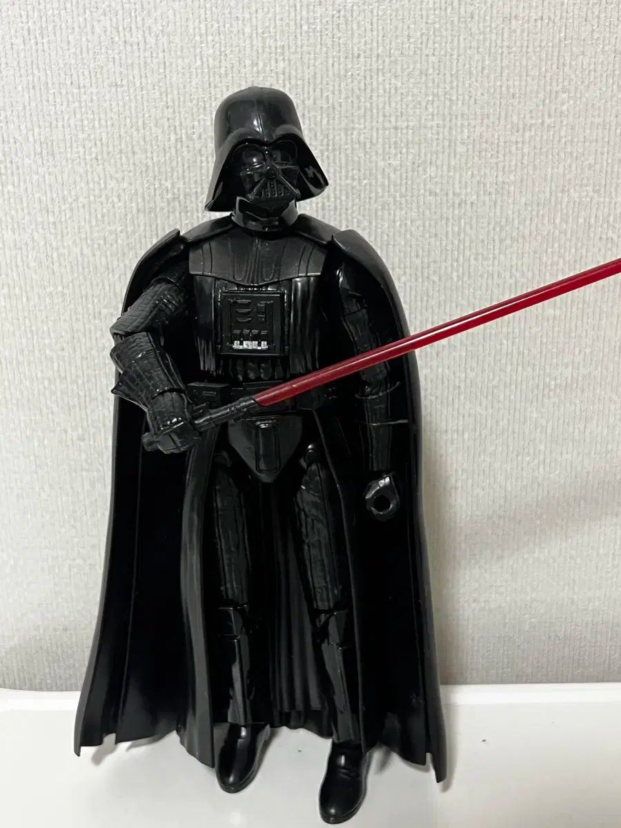【雷市場（ポンジャン）商品韓国直送】 Star Wars(スター・ウォーズ) ダース・ベイダー フィギュア 出品