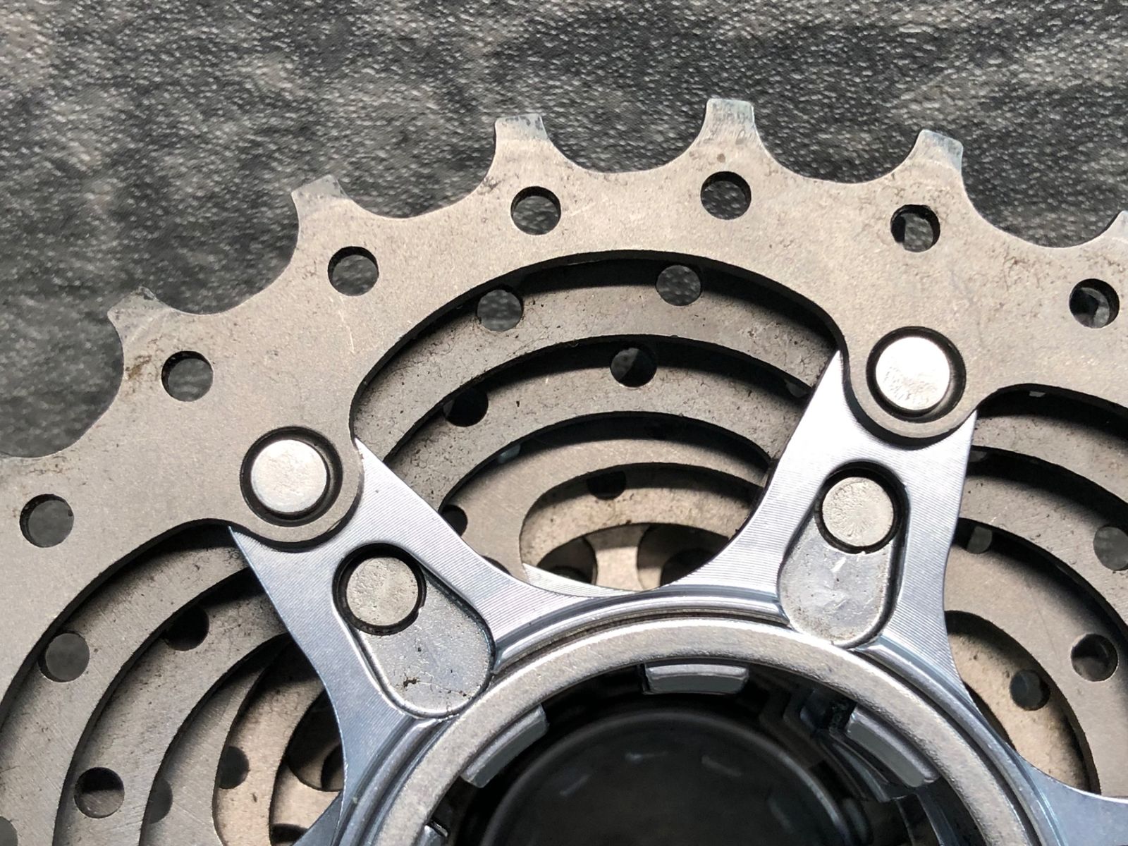 デュラエース 7900 スプロケットです！ 楽天市場】(送料無料)SHIMANO