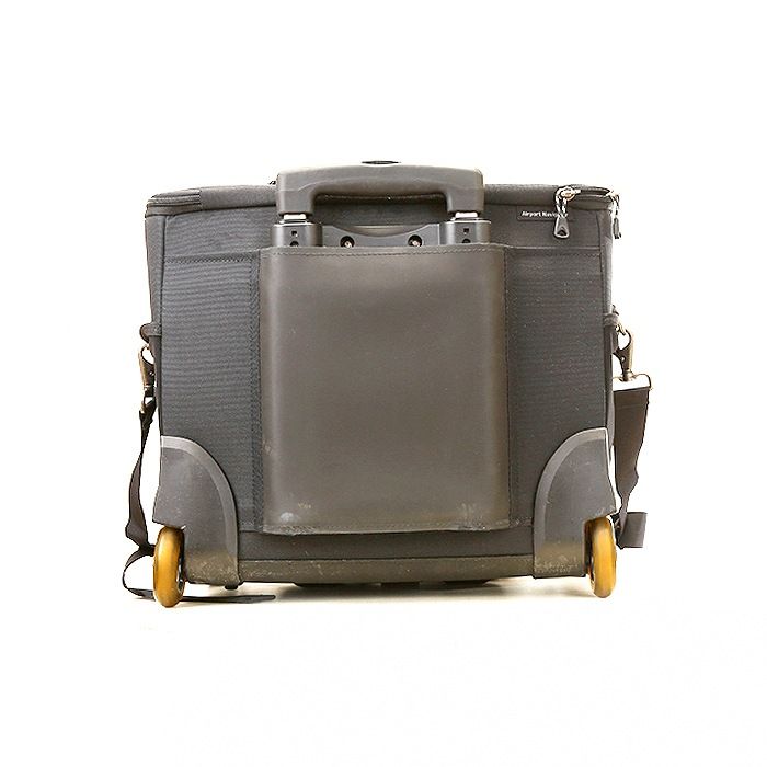 thinkTANKphoto Airport