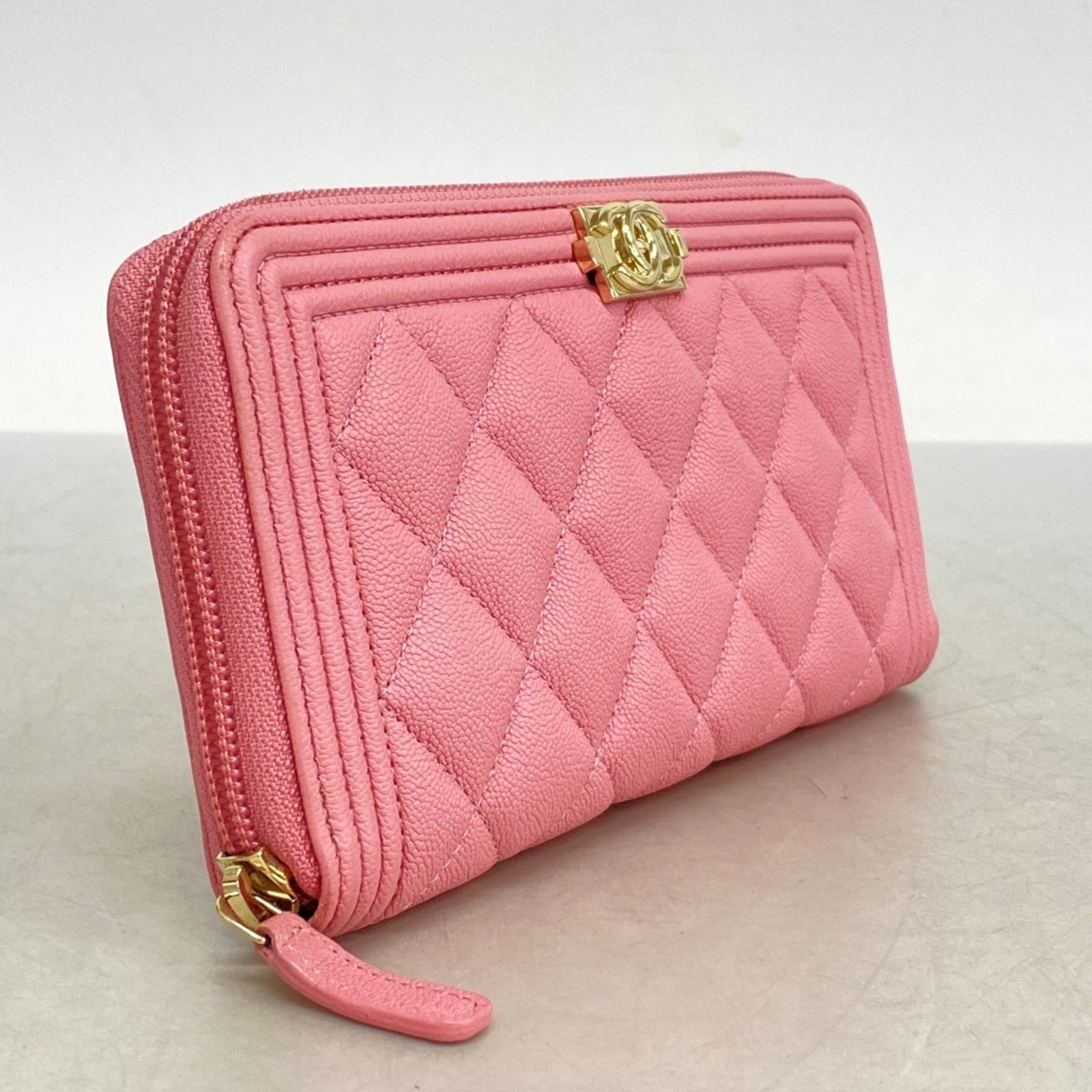 シャネル(Chanel) シャネル 長財布 ボーイシャネル キャビア