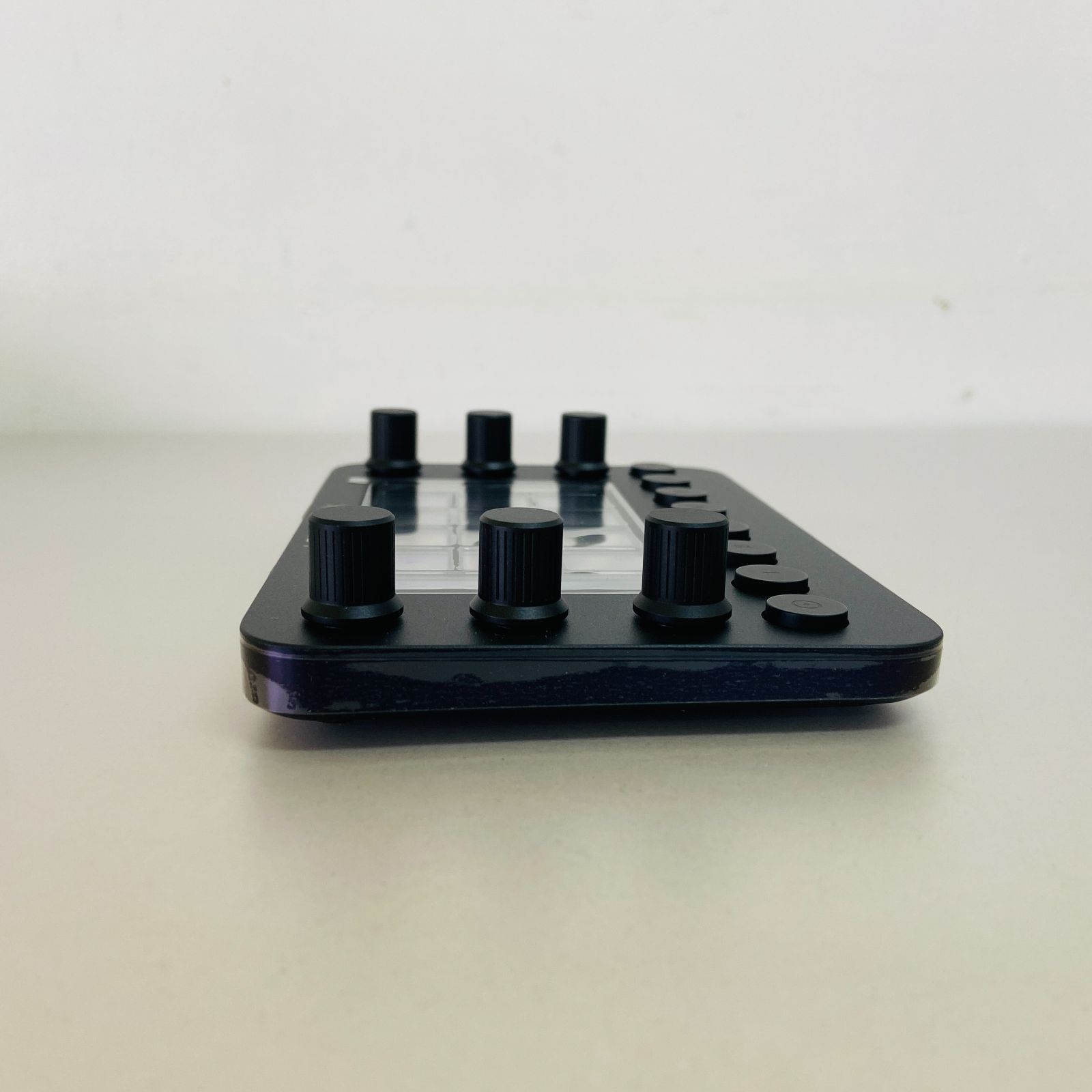 未使用 LOUPEDECK LIVE LDD-2001 ループデックライブ C3260