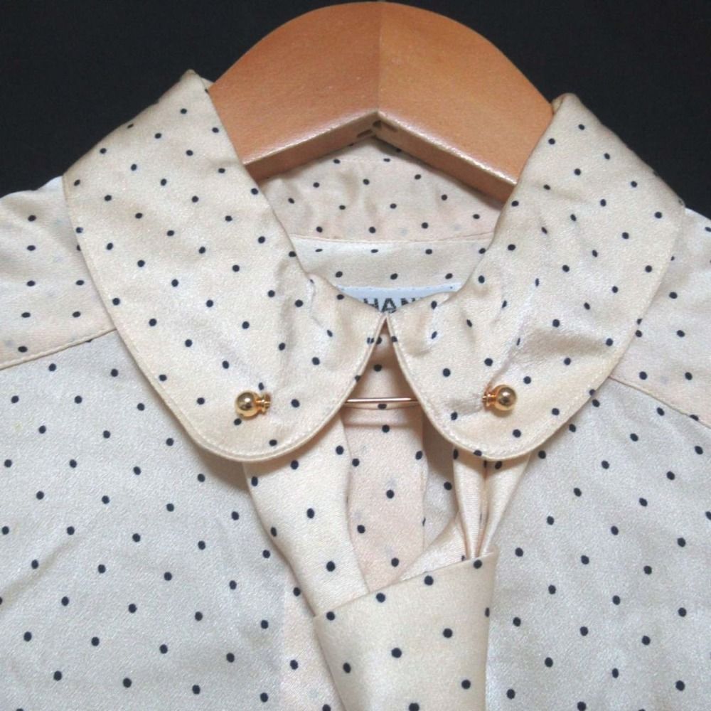 CHANEL ドット柄 長袖シャツブラウス CHANEL シャネル ヴィンテージ ドット柄 シルク100% ココマーク金