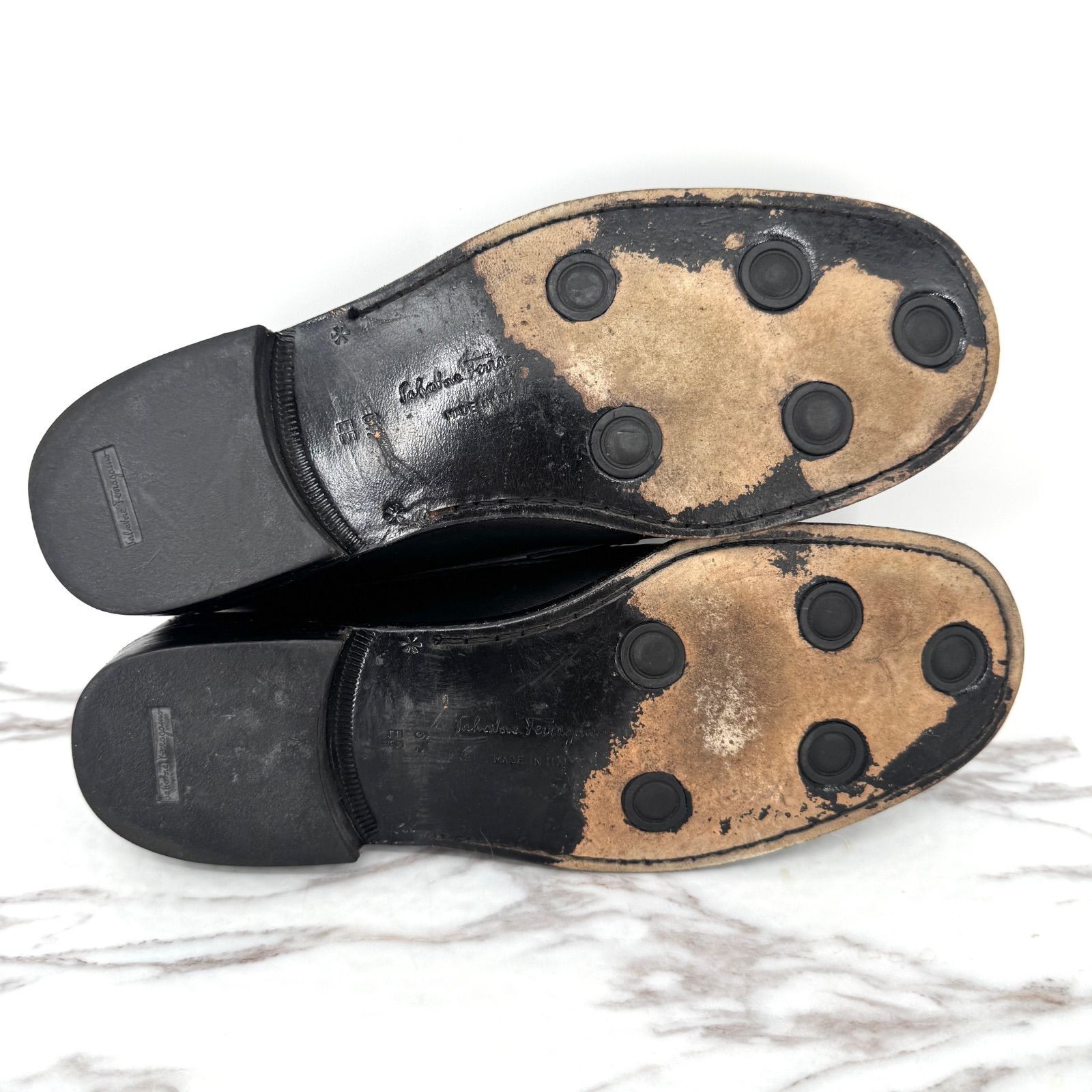 本革 SALVATORE FERRAGAMO ローファー UR32372EE 6.5 ブラック