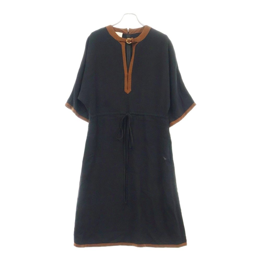 GUCCI (グッチ) レーヨン混 カットアウト 七分丈ワンピース ブラック レディース 601921 ZKR01